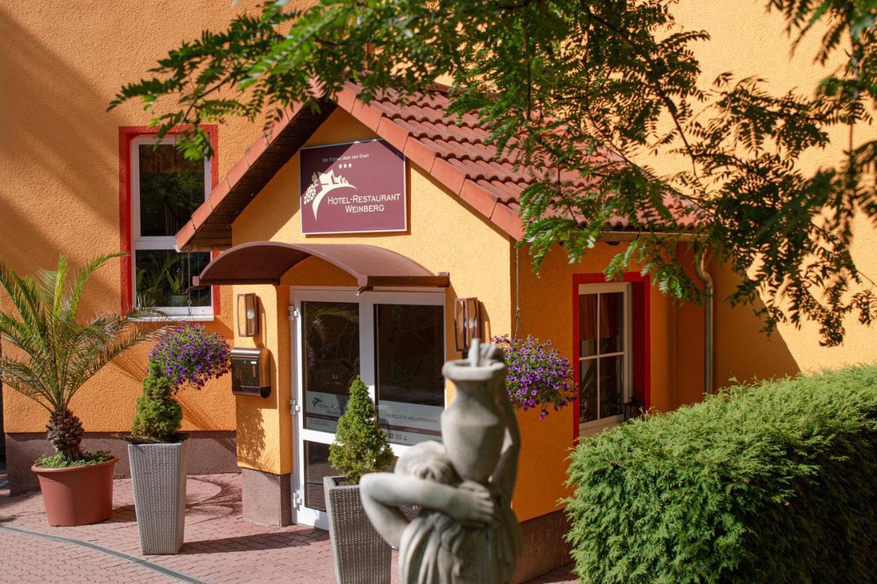 Hotel-Restaurant Weinberg Artern Exterior foto